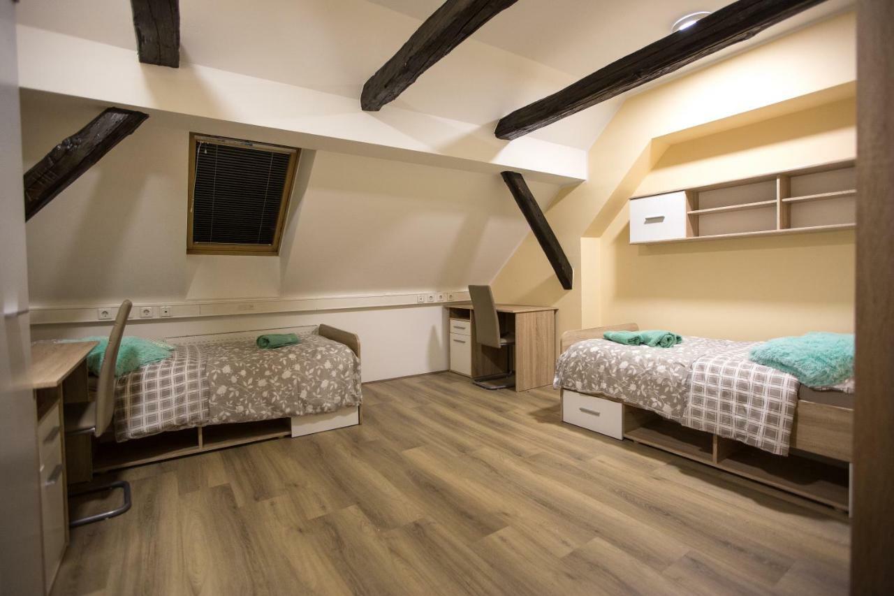 Minidorm Rooms In Heart Of City Center Maribor Exterior photo